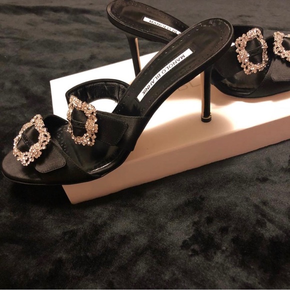 Manolo blahnik - Picture 6 of 8